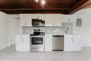 489 Jeffery St, Boca Raton, FL 33487 - Photo 5