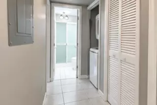 5501 NE 25th Ave, Fort Lauderdale, FL 33308 - Photo 9