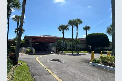 471 Lake Dora Drive, West Palm Beach, FL 33411 - Photo 13