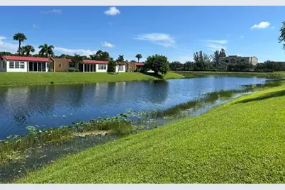 471 Lake Dora Drive, West Palm Beach, FL 33411 - Photo 7