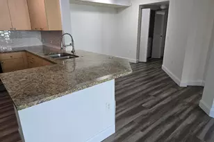 701 Villa Cir, Boynton Beach, FL 33435 - Photo 3