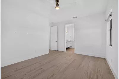 131 Edwards Lane, Palm Beach Shores, FL 33404 - Photo 39
