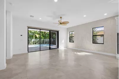 131 Edwards Lane, Palm Beach Shores, FL 33404 - Photo 19