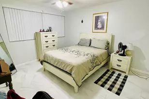 1333 E Hallandale Beach Blvd, Hallandale Beach, FL 33009 - Photo 13