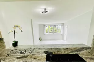 1333 E Hallandale Beach Blvd, Hallandale Beach, FL 33009 - Photo 11