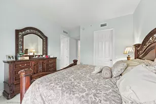 2601 NE 14th Ave, Wilton Manors, FL 33334 - Photo 21