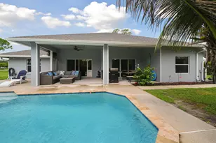 16395 E Hialeah Dr E, The Acreage, FL 33470 - Photo 31