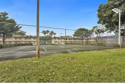 5186 NE 6th Avenue #719, Oakland Park, FL 33334 - Photo 25