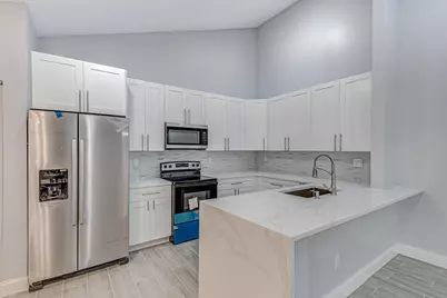 1240 Summit Place Circle #D, West Palm Beach, FL 33415 - Photo 3