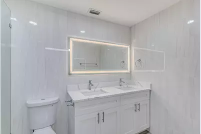 1240 Summit Place Circle #D, West Palm Beach, FL 33415 - Photo 11