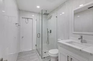 1240 Summit Pl Cir, West Palm Beach, FL 33415 - Photo 15