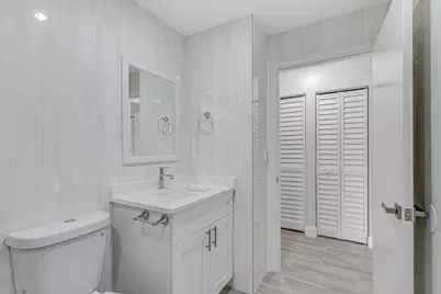 1240 Summit Place Circle #D, West Palm Beach, FL 33415 - Photo 15
