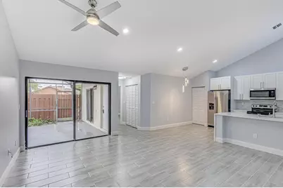 1240 Summit Place Circle #D, West Palm Beach, FL 33415 - Photo 1