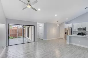 1240 Summit Pl Cir, West Palm Beach, FL 33415 - Photo 1