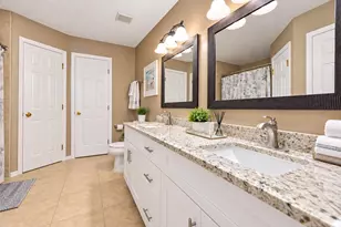 1392 S E O'Donnell Ln, Port Saint Lucie, FL 34983 - Photo 19