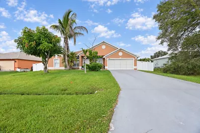 1392 SE Odonnell Lane, Port Saint Lucie, FL 34983 - Photo 1