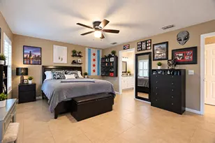 1392 S E O'Donnell Ln, Port Saint Lucie, FL 34983 - Photo 17
