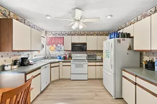 5215 W Canal Circle, Lake Worth, FL 33467 - Photo 15