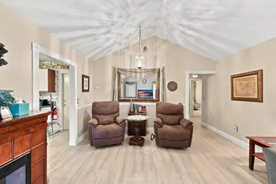 5215 W Canal Circle, Lake Worth, FL 33467 - Photo 13