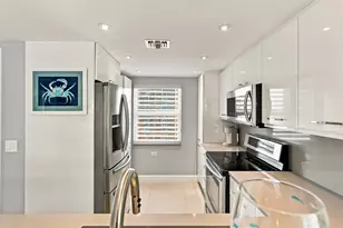 201 N Ocean Blvd, Pompano Beach, FL 33062 - Photo 9
