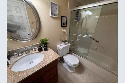 115 Lake Emerald Drive #410, Oakland Park, FL 33309 - Photo 35