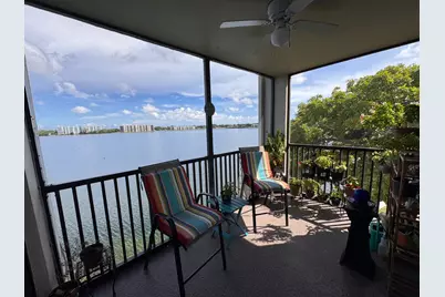 115 Lake Emerald Drive #410, Oakland Park, FL 33309 - Photo 41