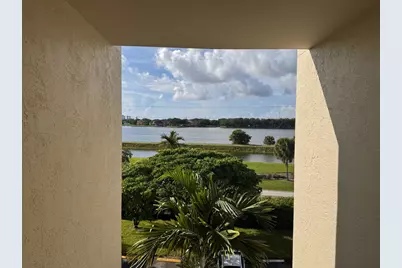 115 Lake Emerald Drive #410, Oakland Park, FL 33309 - Photo 7