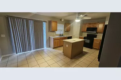 523 Stonewall Avenue, Haines City, FL 33844 - Photo 3