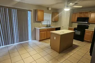523 Stonewall Ave, Haines City, FL 33844 - Photo 3