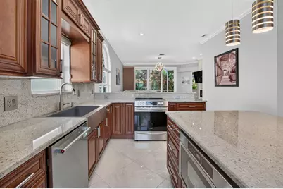 5351 Ventura Drive, Delray Beach, FL 33484 - Photo 5