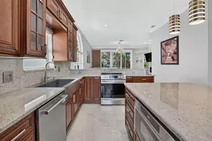 5351 Ventura Dr, Delray Beach, FL 33484 - Photo 5