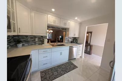 1024 SE 5th Avenue #308, Dania Beach, FL 33004 - Photo 5