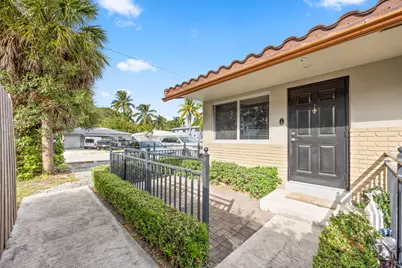 404 SE 16th Street #Apt 1, Fort Lauderdale, FL 33316 - Photo 17