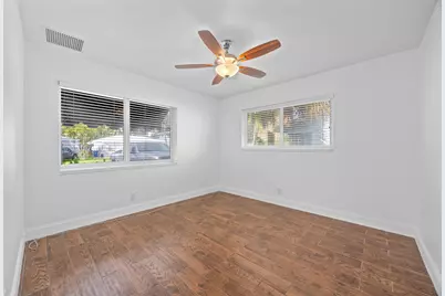 404 SE 16th Street #Apt 1, Fort Lauderdale, FL 33316 - Photo 11