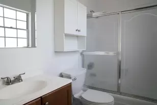 424 N Riverside Dr, Pompano Beach, FL 33062 - Photo 7