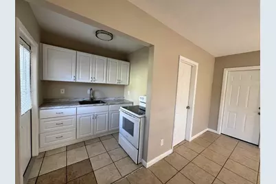 602 Texas Court #A, Fort Pierce, FL 34950 - Photo 3