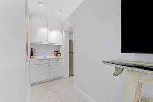 990 Casuarina Rd, Delray Beach, FL 33483 - Photo 23