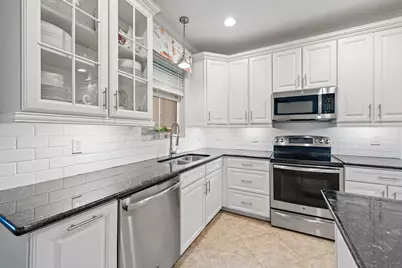 4673 Mediterranean Circle, Palm Beach Gardens, FL 33418 - Photo 9