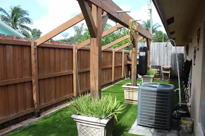 703 S A Street S, Lake Worth Beach, FL 33460 - Photo 23