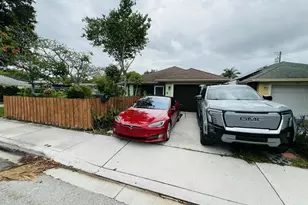 703 S A Street S, Lake Worth Beach, FL 33460 - Photo 3