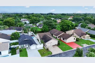 9811 SW 57th Street, Cooper City, FL 33328 - Photo 23