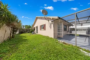 9811 SW 57th St, Cooper City, FL 33328 - Photo 19