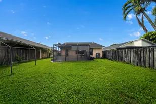 9811 SW 57th St, Cooper City, FL 33328 - Photo 17