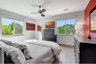 110 SE 2nd Street #203, Delray Beach, FL 33444 - Photo 7