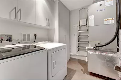 110 SE 2nd Street #203, Delray Beach, FL 33444 - Photo 21