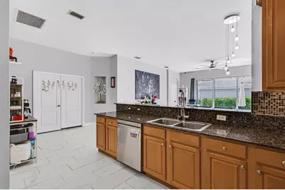 102 Newberry Lane, Royal Palm Beach, FL 33414 - Photo 15