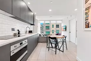 227 NE 2nd St, Miami, FL 33132 - Photo 9