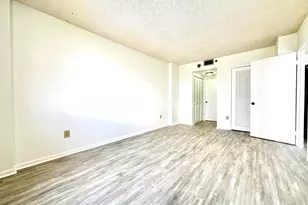 1470 NE 123rd St, North Miami, FL 33161 - Photo 11
