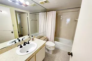 1470 NE 123rd St, North Miami, FL 33161 - Photo 15