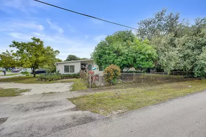 3630 SW 40th Street, West Park, FL 33023 - Photo 27